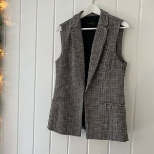 SOLD BR Boucle Vest